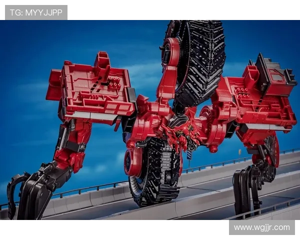 变形金刚2：2009年这部神作，6大角色关系的爱恨情仇，看完让人唏嘘！